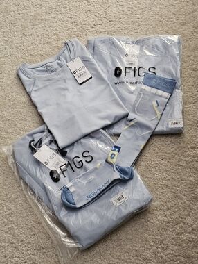 FIGS CHAMBRAY BUNDLE